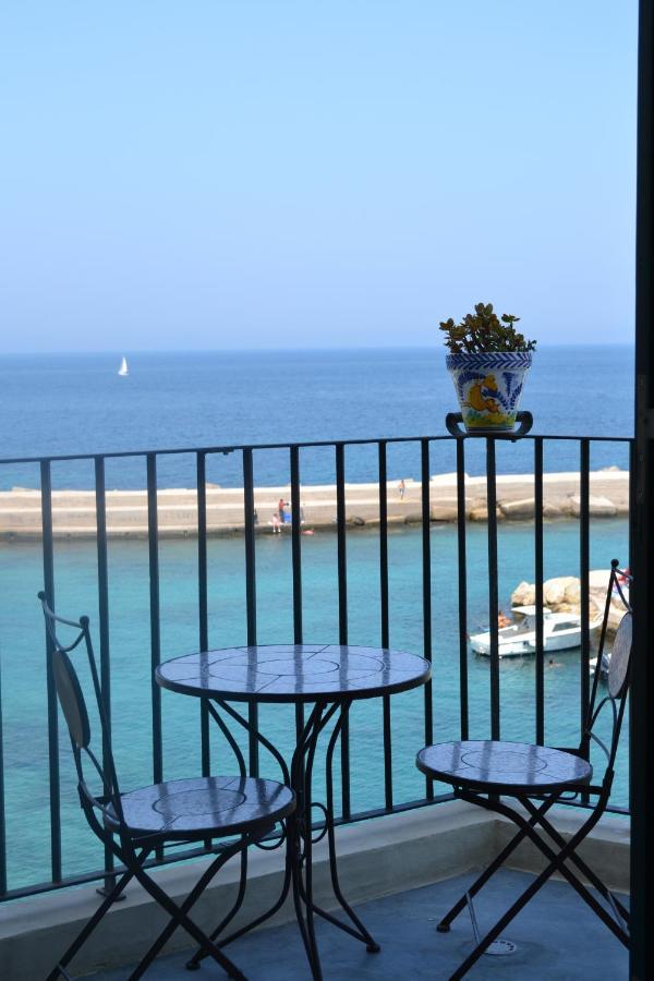 4 Balconi House-San Gregorio Palazzo Unico Vista Mare Gallipoli Quarto foto